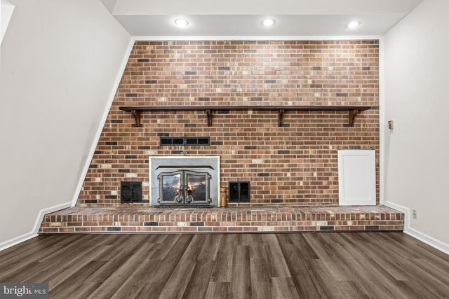 8550 WINDSOR DR, King George, VA 22485