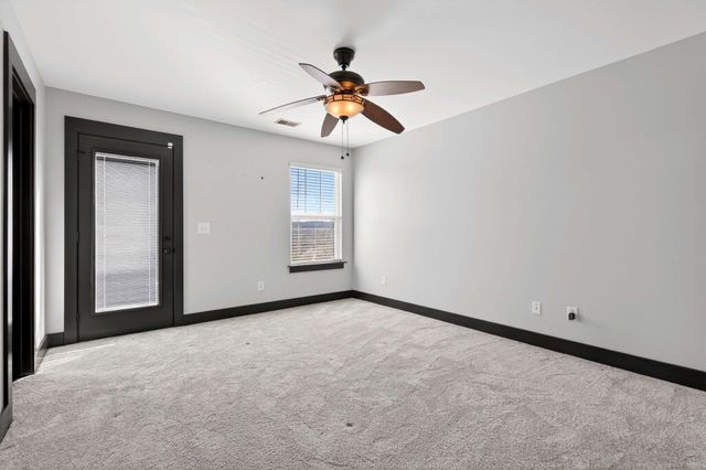 2220 Smedley Ln, Antioch, TN 37013