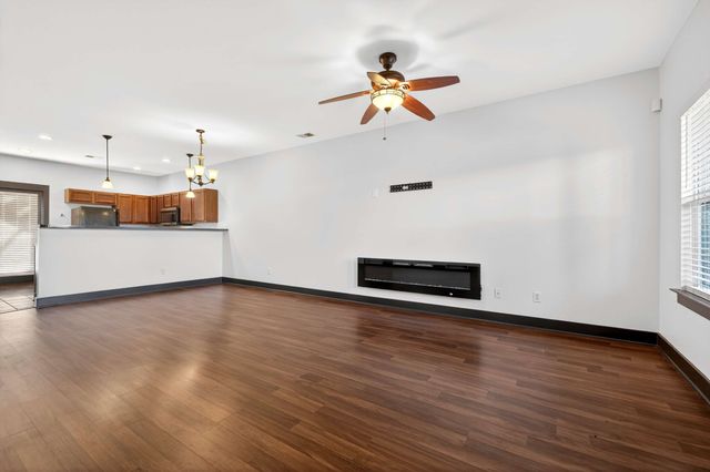 2220 Smedley Ln, Antioch, TN 37013