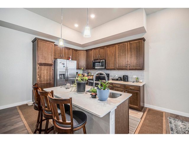 4180 S Park Dr 16-201, Loveland, CO 80538