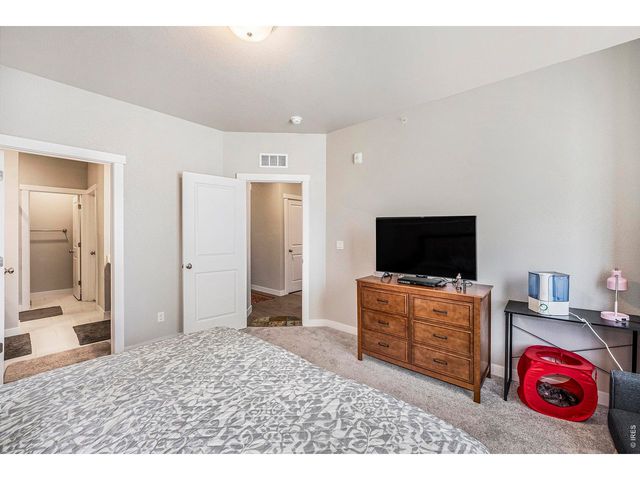 4180 S Park Dr 16-201, Loveland, CO 80538