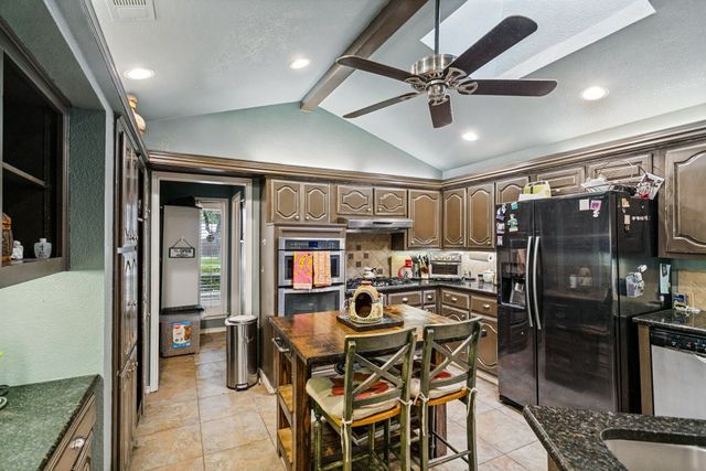 3806 Timberlake Drive, Plano, TX 75023