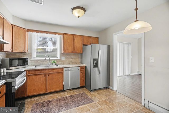 1270 GLENDALE RD, York, PA 17403