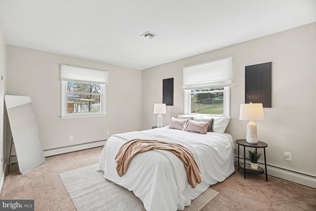 1270 GLENDALE RD, York, PA 17403