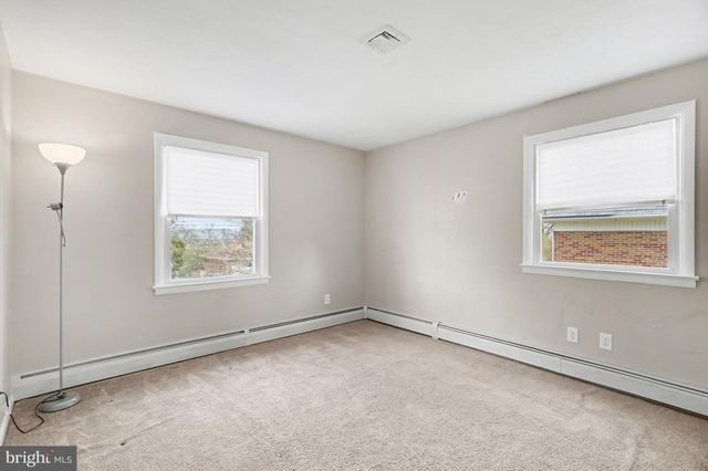 1270 GLENDALE RD, York, PA 17403