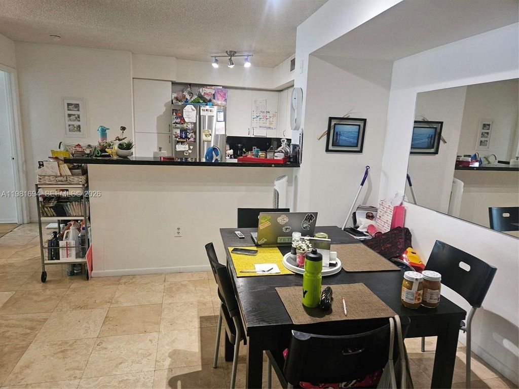 19501 E Country Club Dr 9306, Aventura, FL 33180