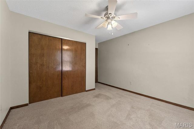 801 Green Haven Drive, Swansea, IL 62226