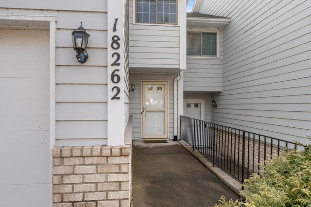 18262 Cascade Drive, Eden Prairie, MN 55347