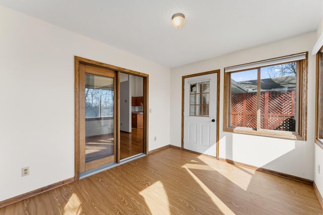 18262 Cascade Drive, Eden Prairie, MN 55347