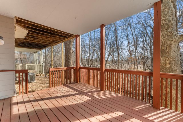 18262 Cascade Drive, Eden Prairie, MN 55347