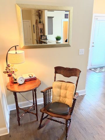 1001 Meadowview Dr, Spring Hill, TN 37174