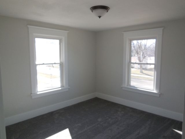 611 Dixon Avenue, Rock Falls, IL 61071