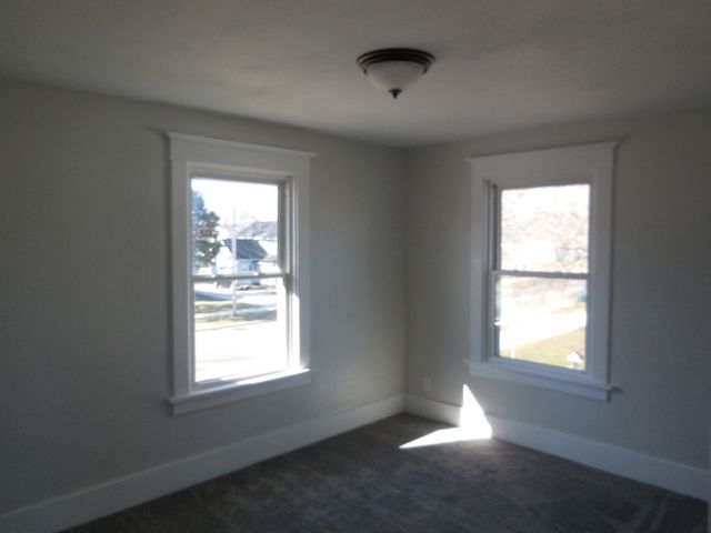 611 Dixon Avenue, Rock Falls, IL 61071