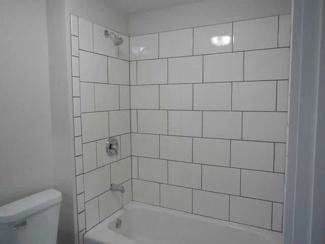 611 Dixon Avenue, Rock Falls, IL 61071