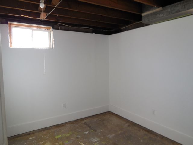 611 Dixon Avenue, Rock Falls, IL 61071