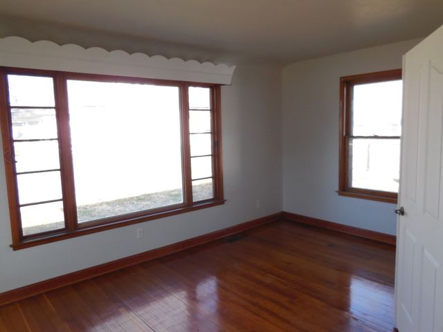 611 Dixon Avenue, Rock Falls, IL 61071