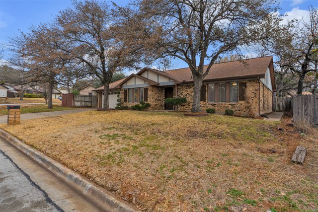 3809 Melstone Drive, Arlington, TX 76016