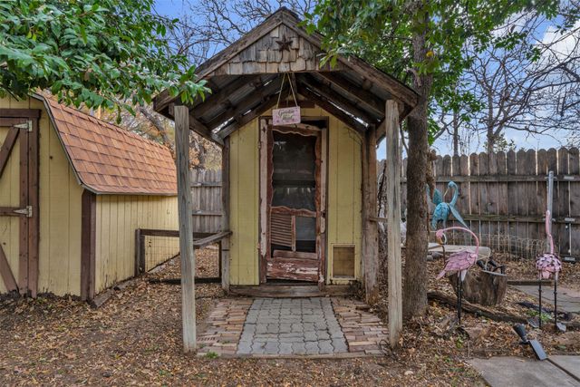 3809 Melstone Drive, Arlington, TX 76016