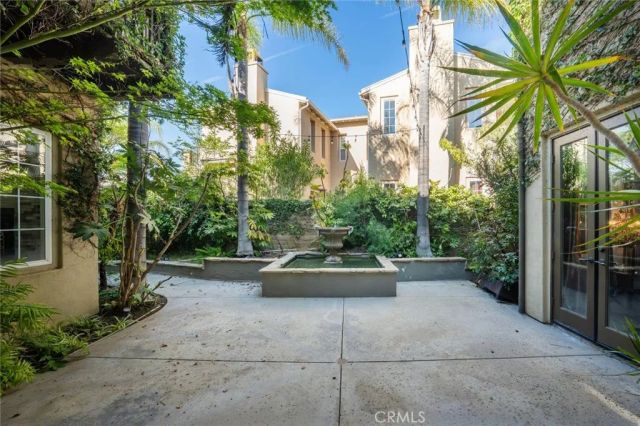 26911 Beverly Glen Court, Valencia, CA 91355