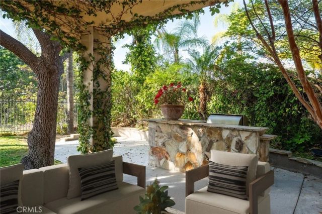 26911 Beverly Glen Court, Valencia, CA 91355