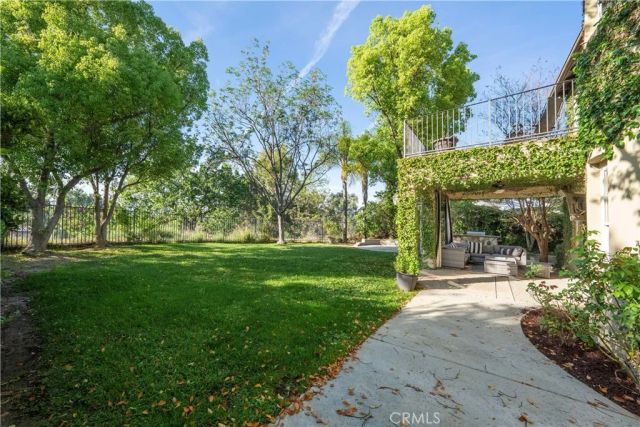 26911 Beverly Glen Court, Valencia, CA 91355