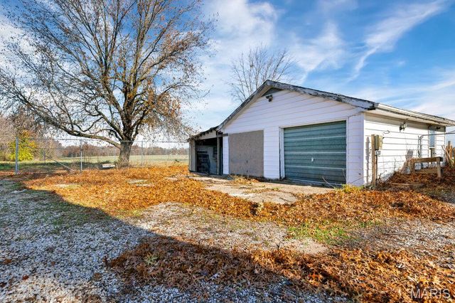 1011 Benton Street, Montgomery City, MO 63361
