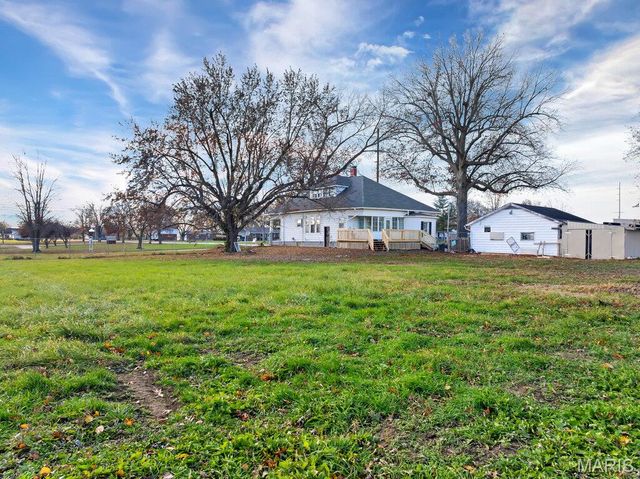 1011 Benton Street, Montgomery City, MO 63361