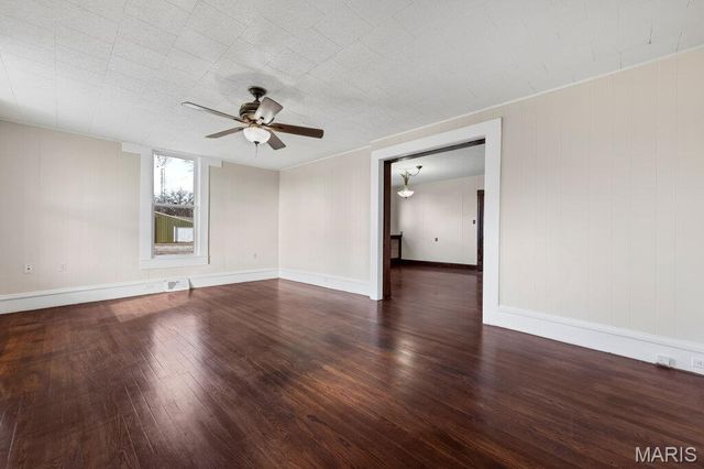 1011 Benton Street, Montgomery City, MO 63361