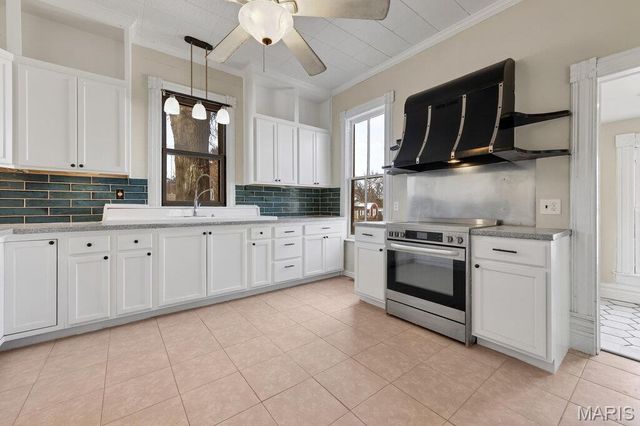 1011 Benton Street, Montgomery City, MO 63361