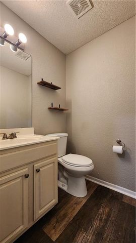 12277 Fox Creek Drive, Platte City, MO 64079