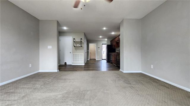 12277 Fox Creek Drive, Platte City, MO 64079