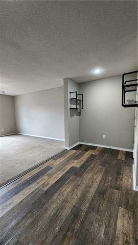 12277 Fox Creek Drive, Platte City, MO 64079