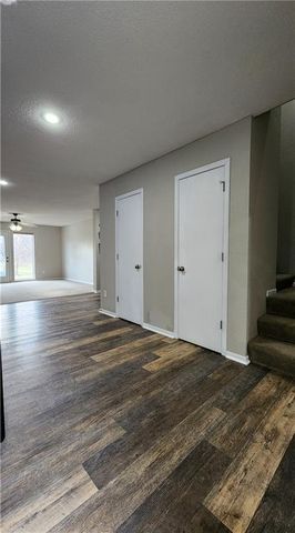 12277 Fox Creek Drive, Platte City, MO 64079