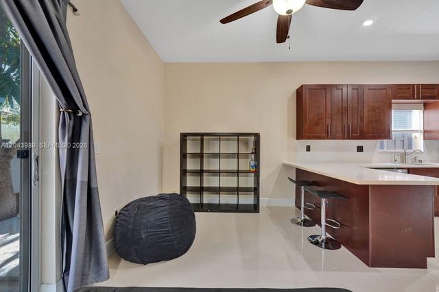 14003 N Cypress Cove Circle, Davie, FL 33325