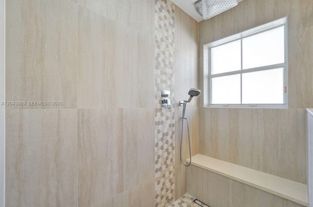 14003 N Cypress Cove Circle, Davie, FL 33325