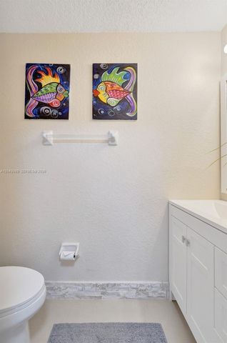 14003 N Cypress Cove Circle, Davie, FL 33325