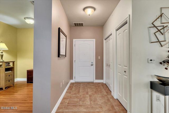 8 Wall Street APT 106, Clifton Park, NY 12065