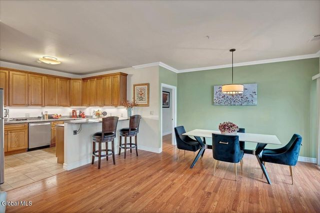 8 Wall Street APT 106, Clifton Park, NY 12065