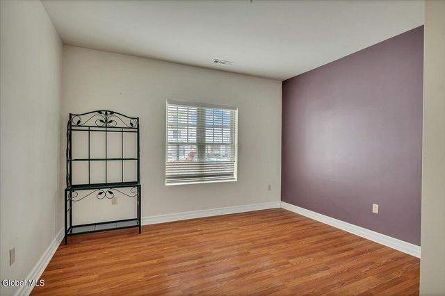 8 Wall Street APT 106, Clifton Park, NY 12065