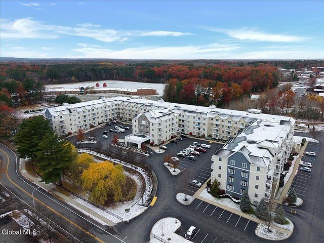 8 Wall Street APT 106, Clifton Park, NY 12065