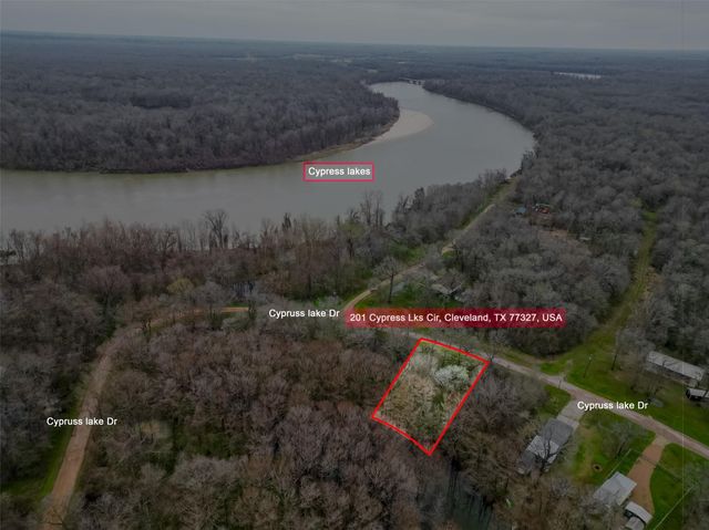 201 Cypress Lakes Circle, Cleveland, TX 77327