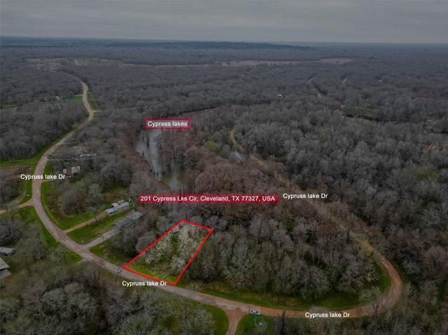 201 Cypress Lakes Circle, Cleveland, TX 77327