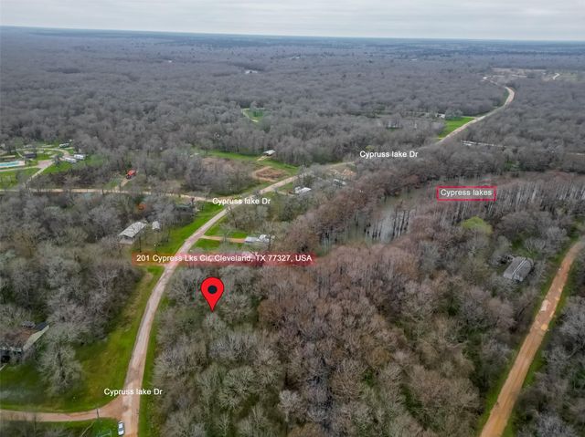 201 Cypress Lakes Circle, Cleveland, TX 77327