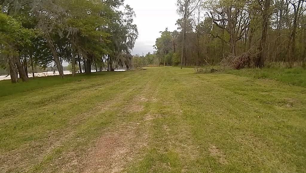 201 Cypress Lakes Circle, Cleveland, TX 77327