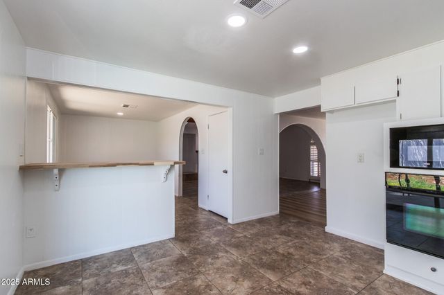 1550 W WILLOW Avenue, Phoenix, AZ 85029