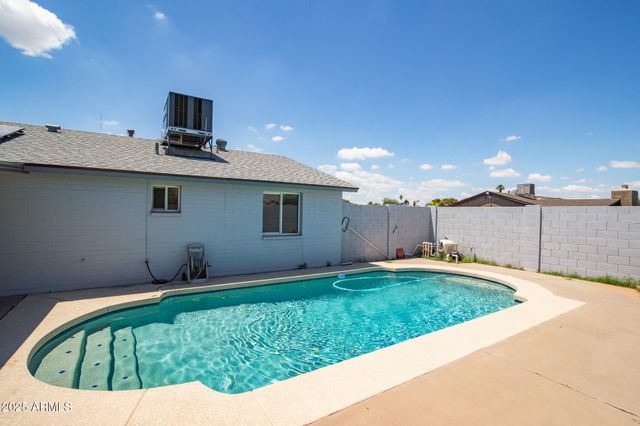 1550 W WILLOW Avenue, Phoenix, AZ 85029