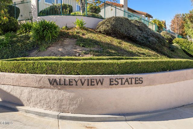 286 Golden Fern Court, Simi Valley, CA 93065
