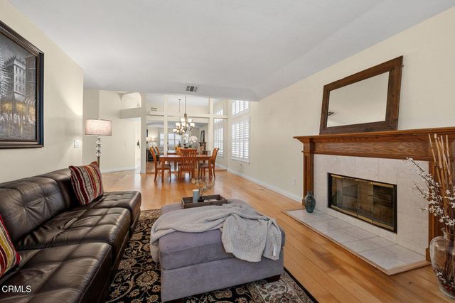 286 Golden Fern Court, Simi Valley, CA 93065