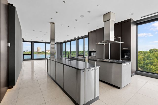 1805 W Lake Street 502, Minneapolis, MN 55408