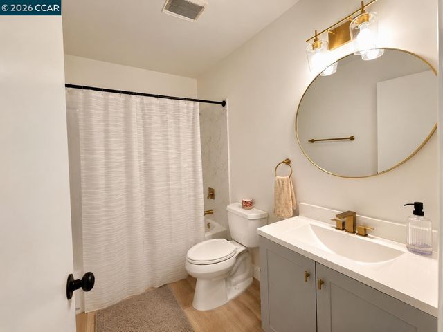 118 Cottonwood Ct, Hercules, CA 94547